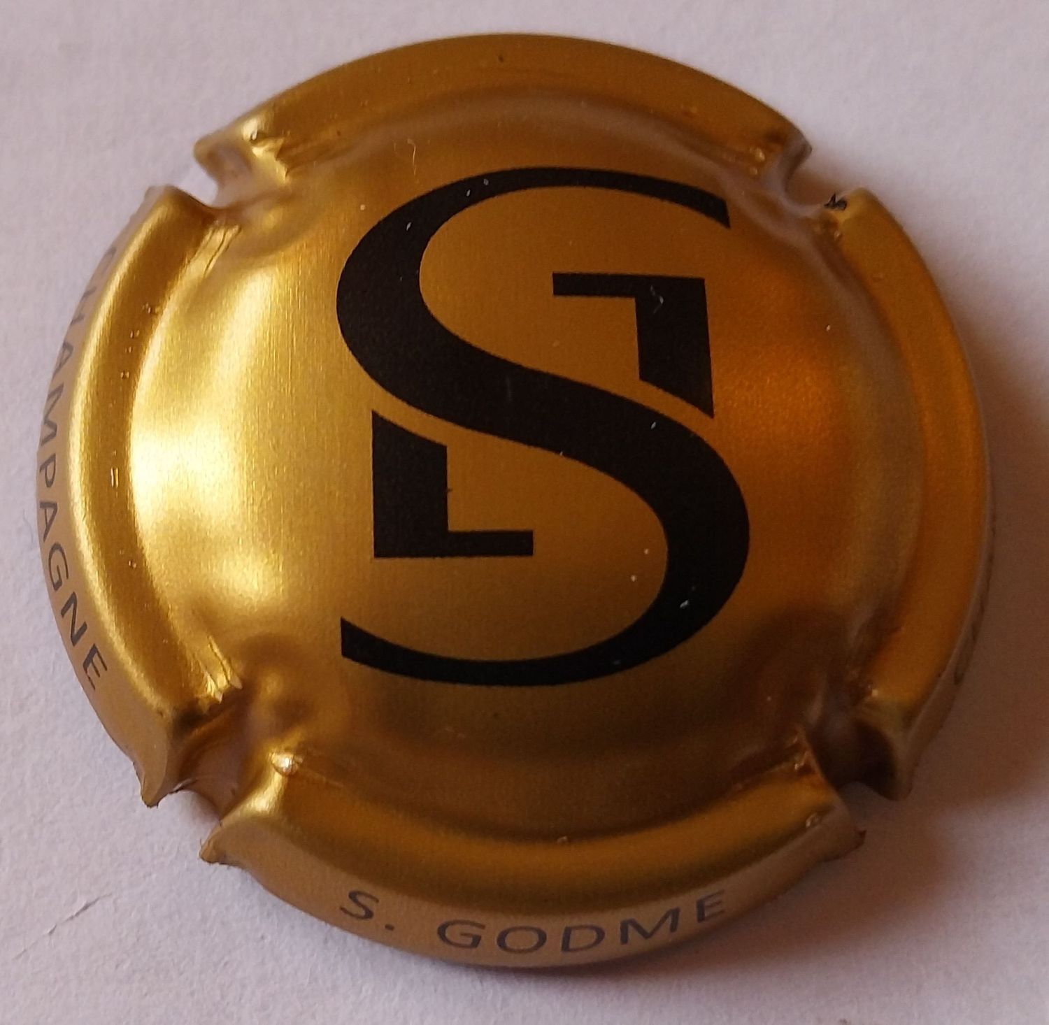 BELLE CAPSULE CHAMPAGNE GODME SABINE REF N°10 NEWS