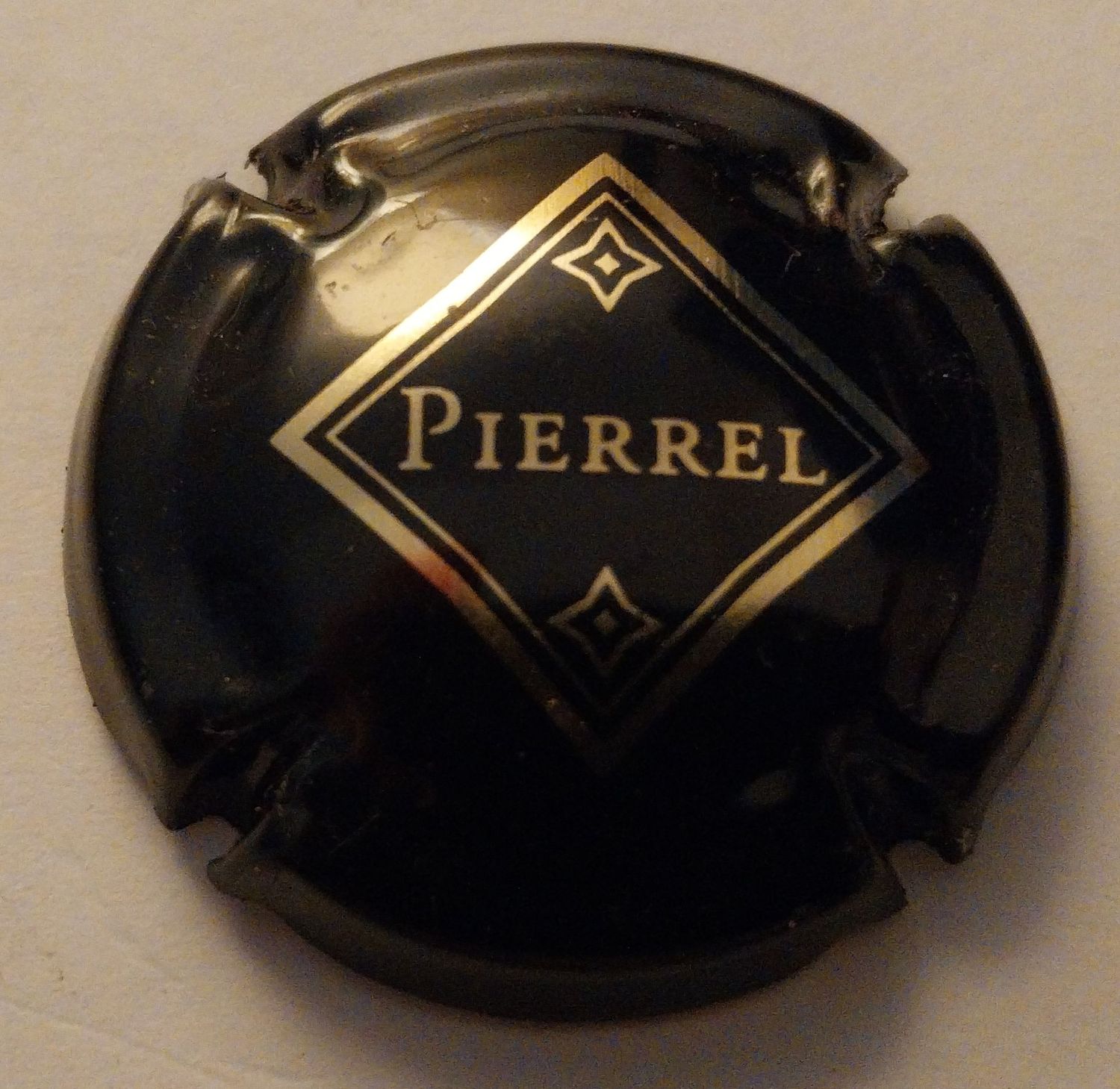 BELLE CAPSULE CHAMPAGNE PIERREL REF N°5 NEWS