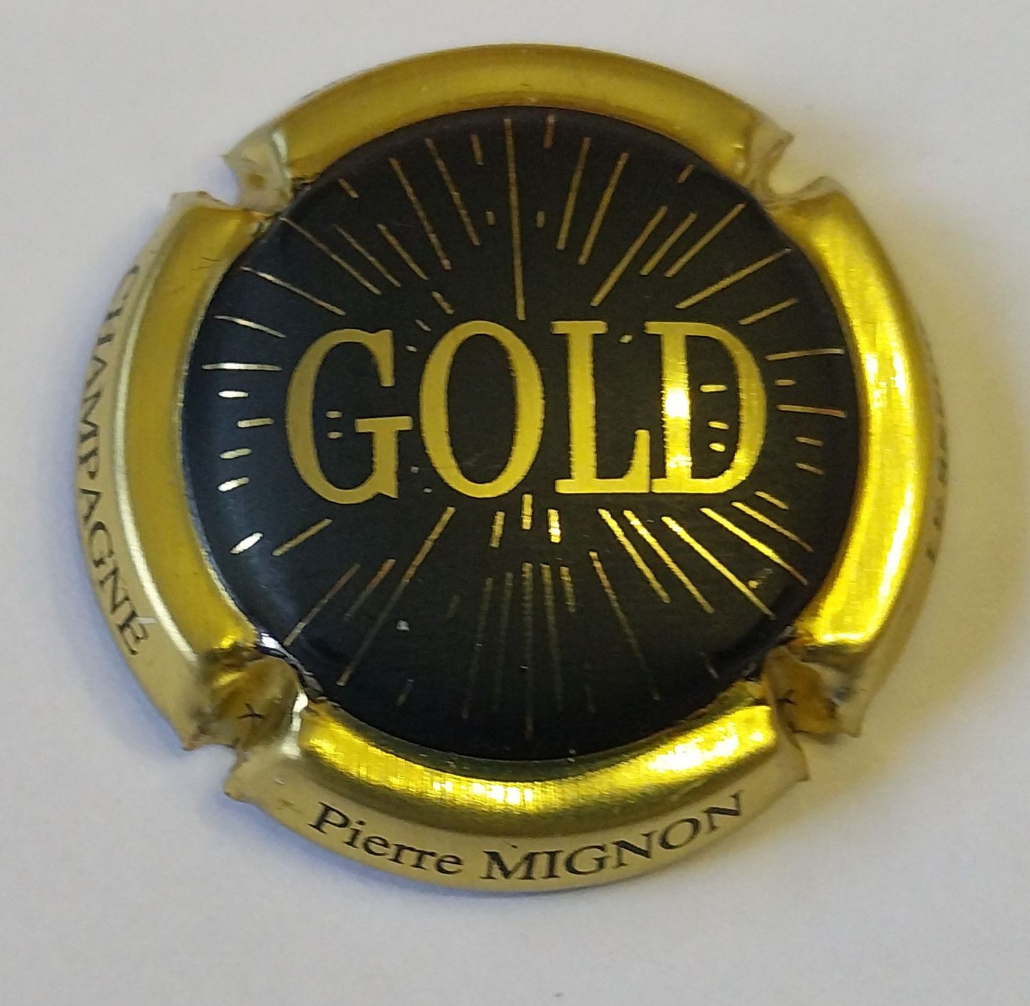 BELLE CAPSULE CHAMPAGNE PIERRE MIGNON GOLD REF N°218 NEWS
