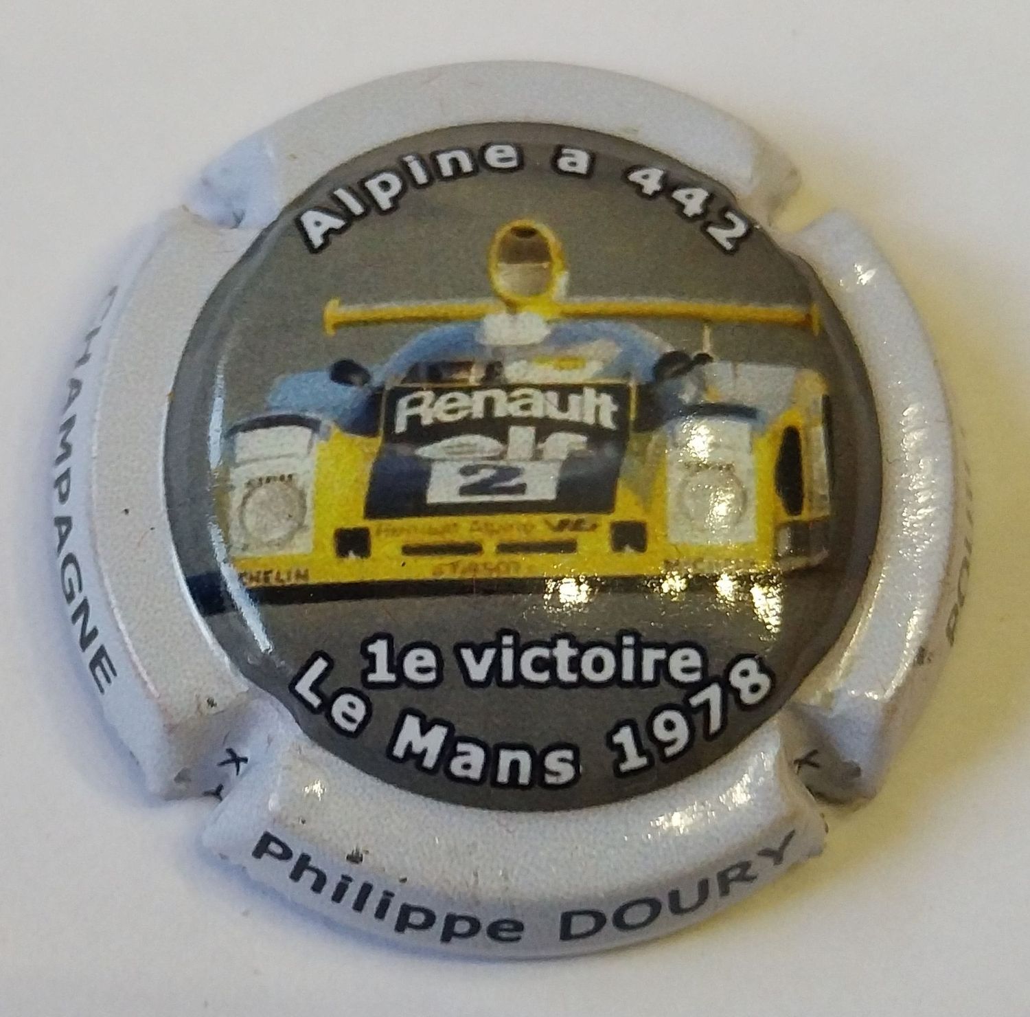 BELLE CAPSULE CHAMPAGNE DOURY PHILIPPE ALPINE A442 REF N°124 NEWS