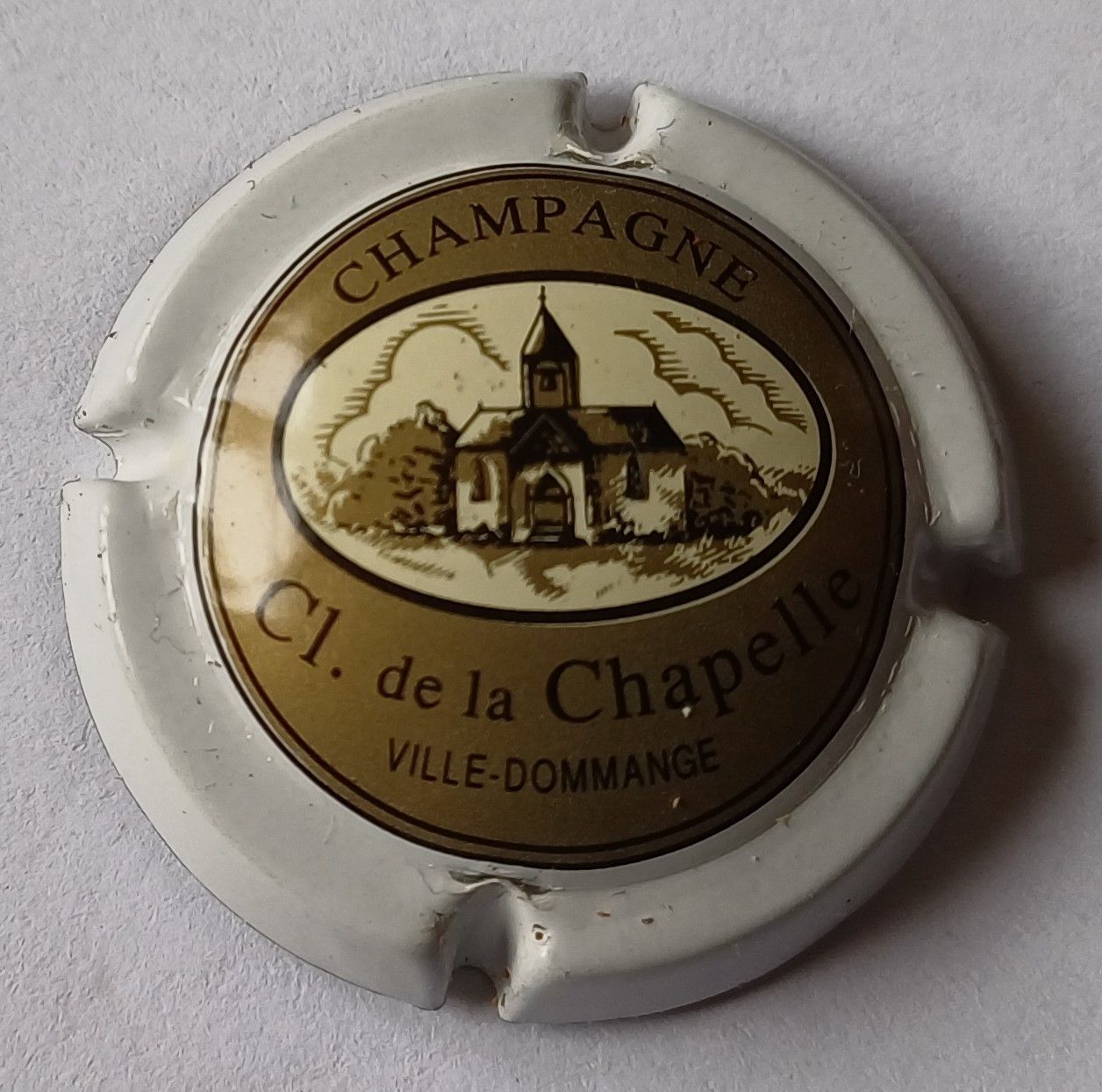 BELLE CAPSULE CHAMPAGNE CL.DE LA CHAPELLE RÉF N°1 NEWS