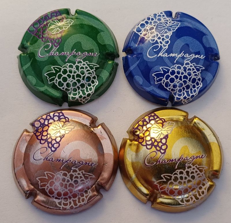 4 BELLES CAPSULES CHAMPAGNE GENERIQUE REF N°683 a 686 NEWS