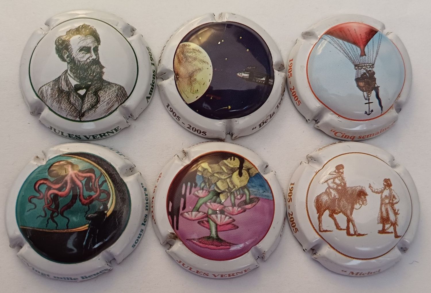 6 BELLES CAPSULES CHAMPAGNE GENERIQUE JULES VERNE REF N°707 a 707e NEWS