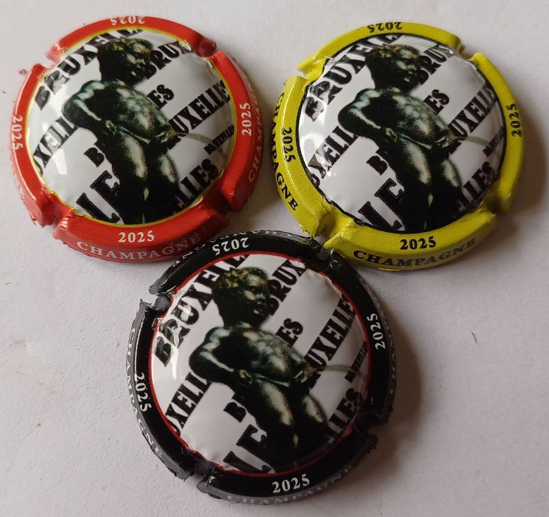 3 BELLES CAPSULES CHAMPAGNE GENERIQUE MANNEKEN PIS 2025 REF N°1459 a 1459b NEWS