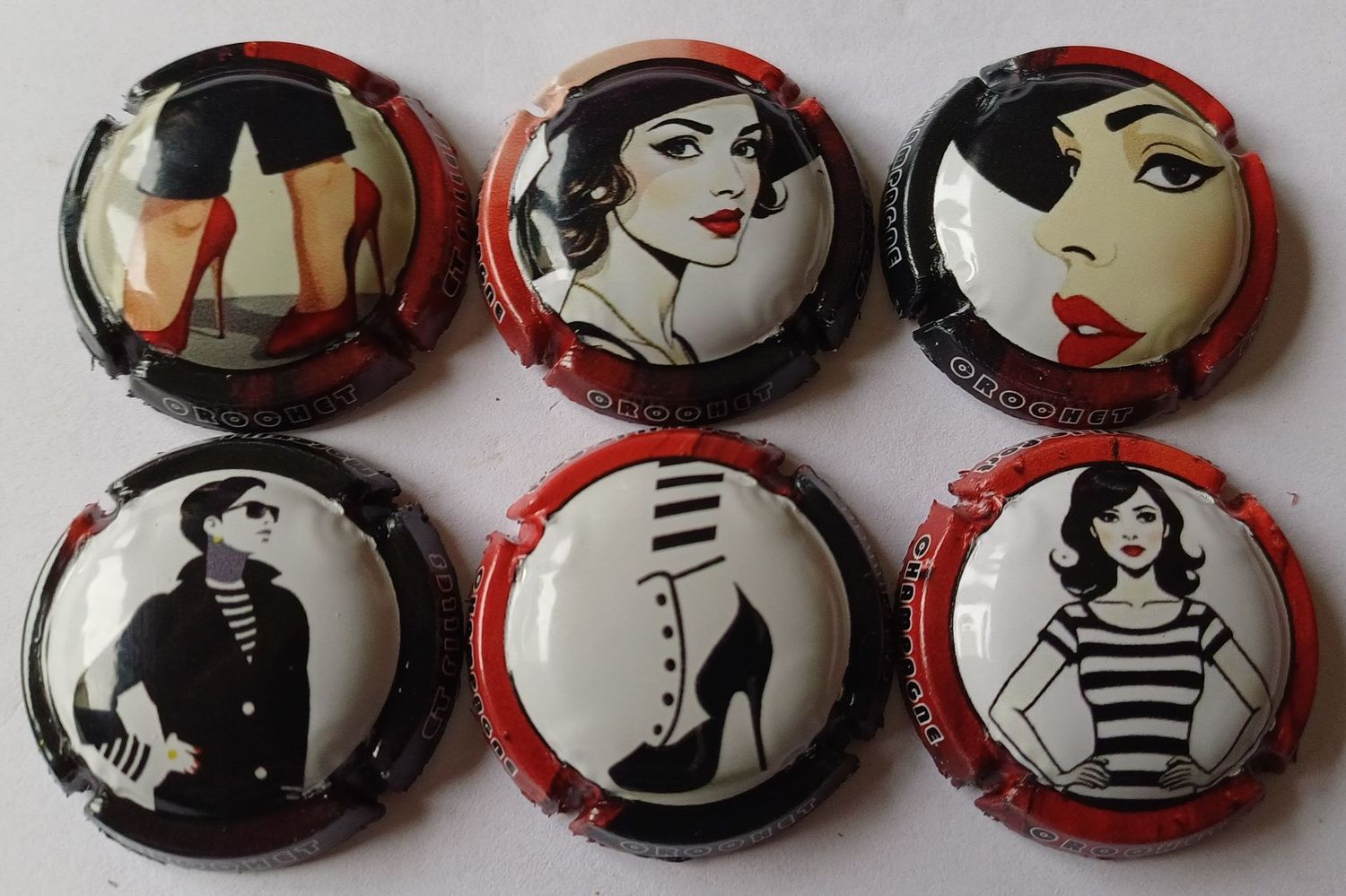 6 BELLES CAPSULES CHAMPAGNE CROCHET ET FILLES FEMMES MODE NEWS