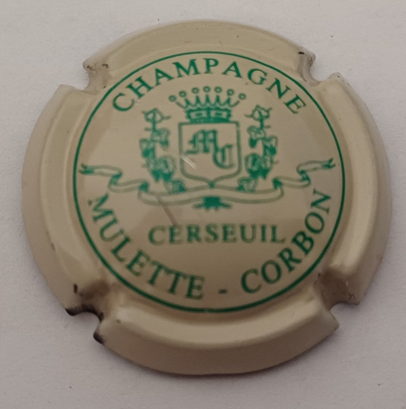 BELLE CAPSULE CHAMPAGNE MULETTE CORBON RÉF 2 NEWS