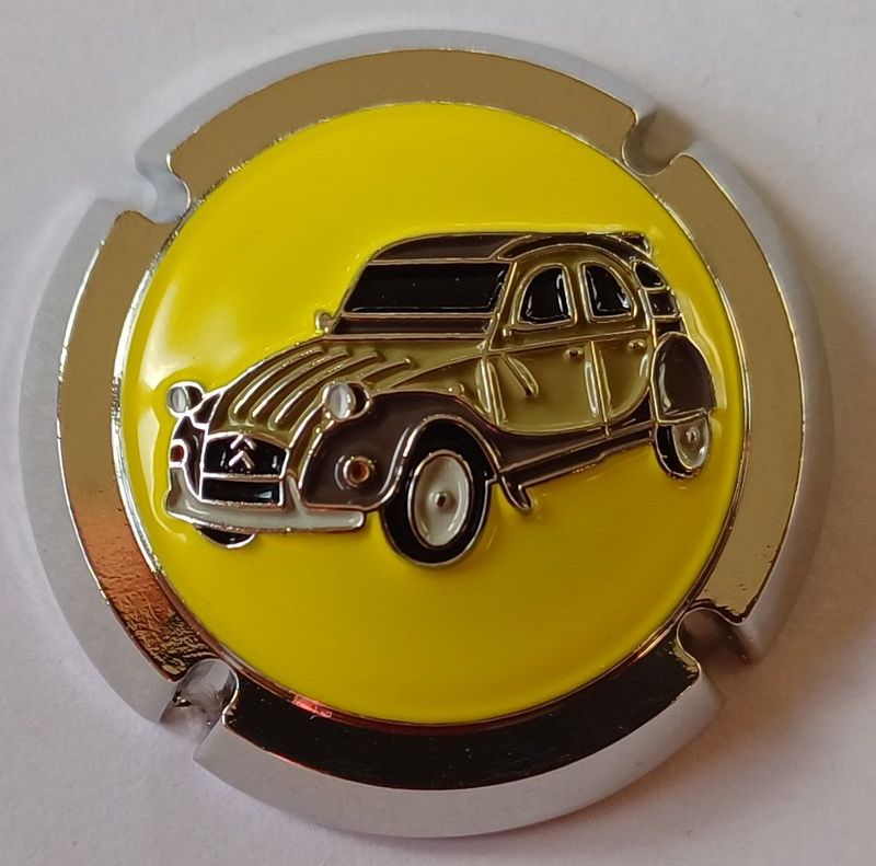 BELLE CAPSULE CHAMPAGNE BIJOU CAMUS SARTORE 2CV 150EX NEWS