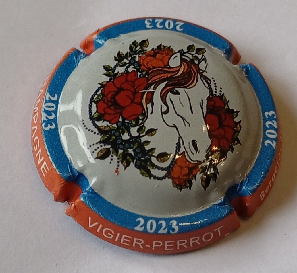 BELLE CAPSULE CHAMPAGNE VIGIER PERROT 2023 CHEVEAUX REF N°31z NEWS