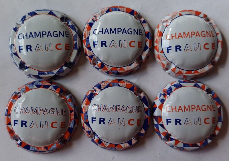 6 BELLES CAPSULES CHAMPAGNE GENERIQUE FRANCE 2025 NEWS