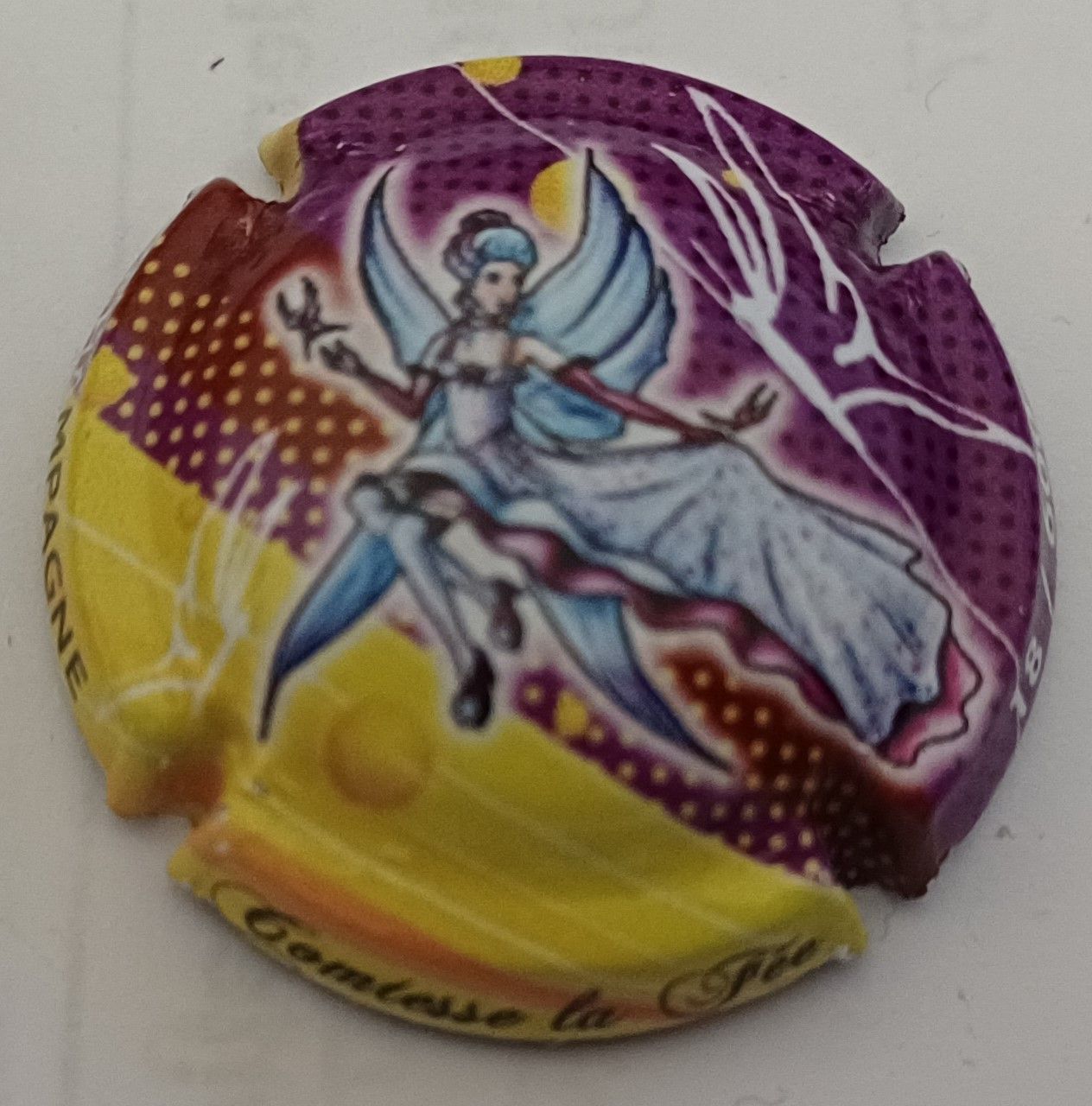 BELLE CAPSULE CHAMPAGNE COMTESSE LA FEE 600EX POLYCHROME REF N°52k NEWS