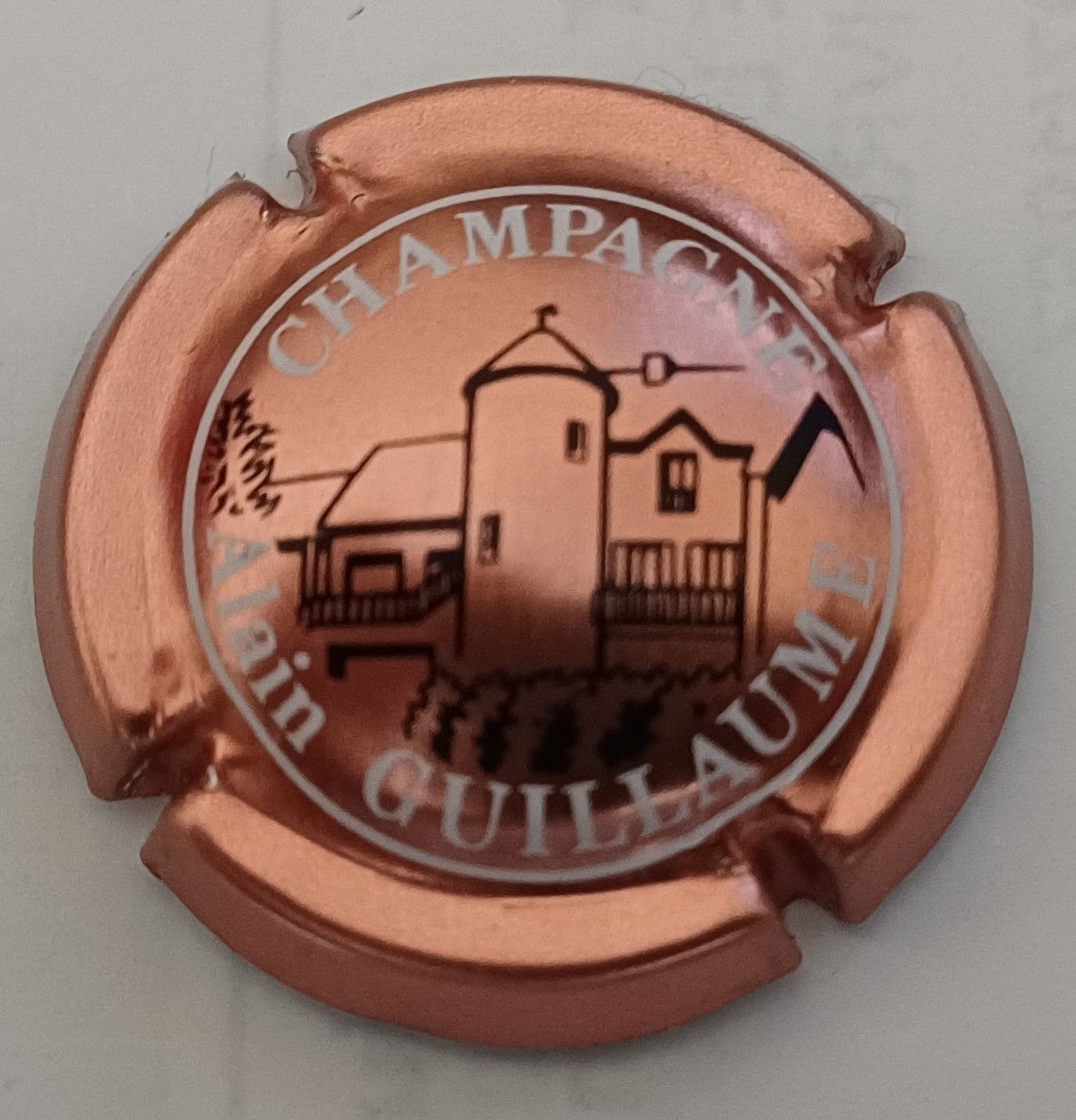 BELLE CAPSULE CHAMPAGNE ALAIN GUILLAUME RÉF N°10 NEWS