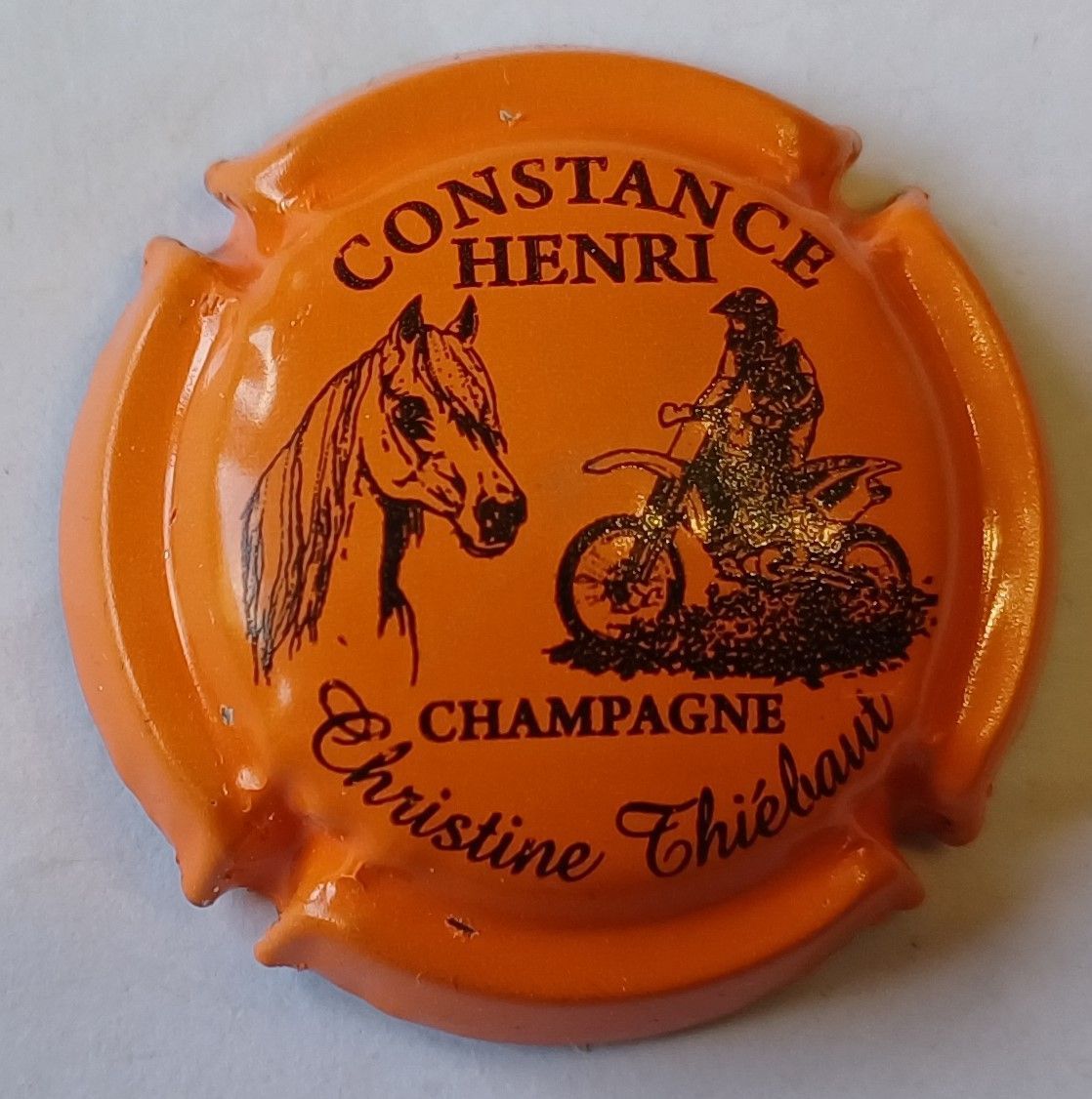 BELLE CAPSULE CHAMPAGNE THIEBAUT CHRITINE RÉF N°22 NEWS