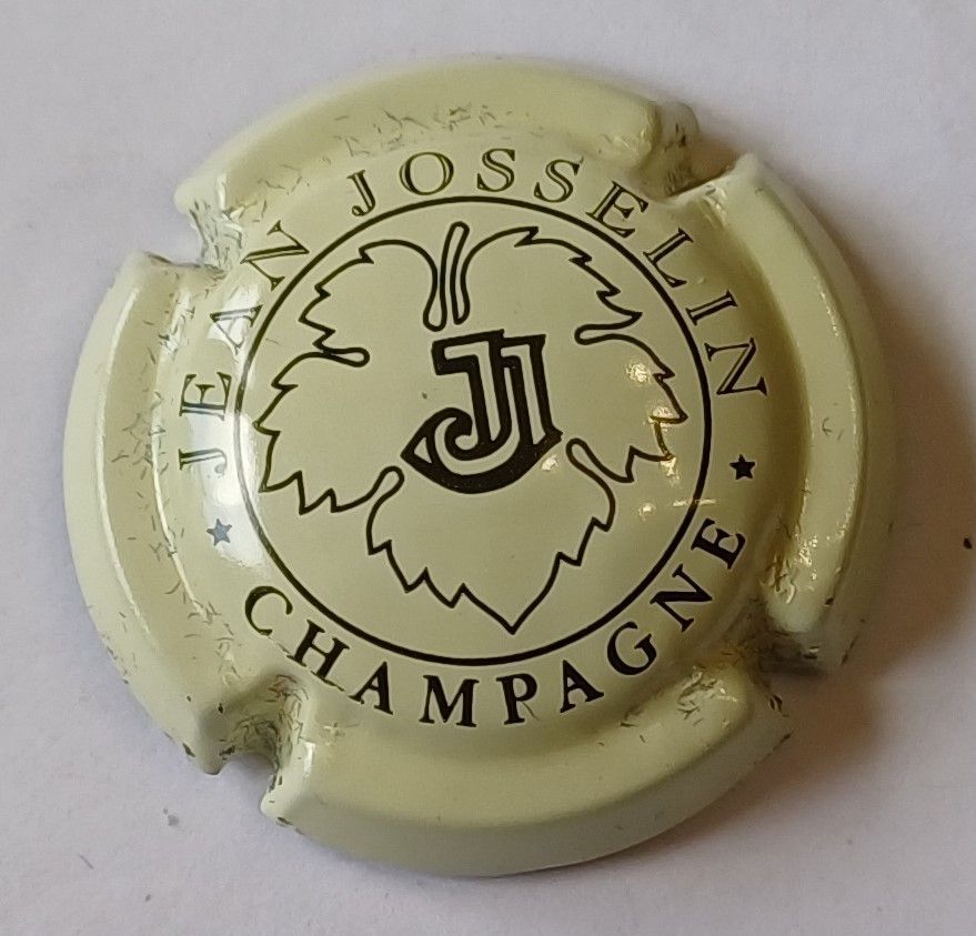 BELLE CAPSULE CHAMPAGNE JOSSELIN JEAN RÉF N°3 NEWS