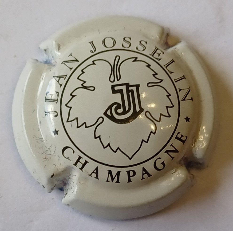 BELLE CAPSULE CHAMPAGNE JOSSELIN JEAN RÉF N°4 NEWS
