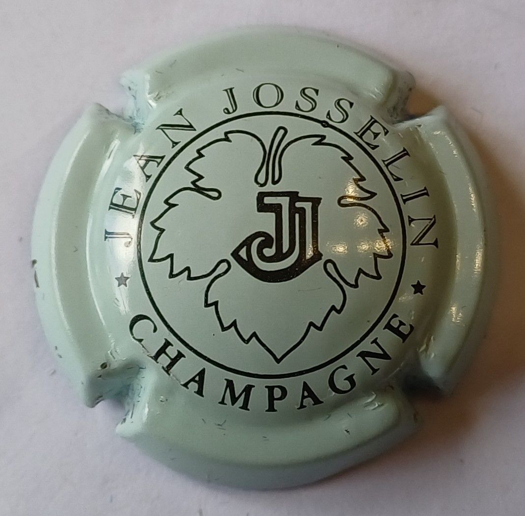 BELLE CAPSULE CHAMPAGNE JOSSELIN JEAN RÉF N°8 NEWS