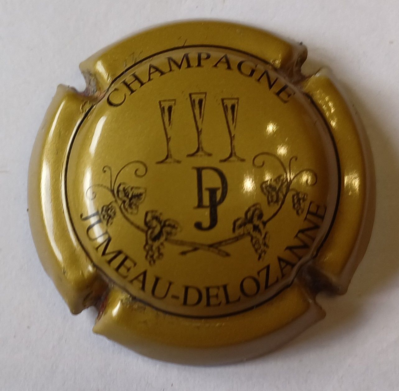 BELLE CAPSULE CHAMPAGNE JUMEAU DELOZANNE REF N°13 NEWS