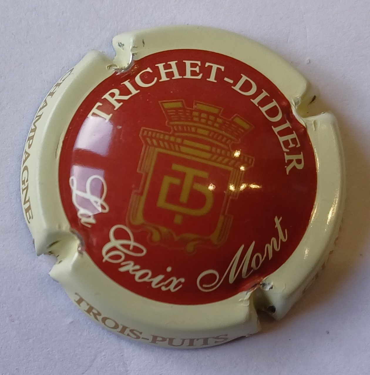 BELLE CAPSULE CHAMPAGNE TRICHET PIERRE LA CROIX MONT REF N°4 NEWS