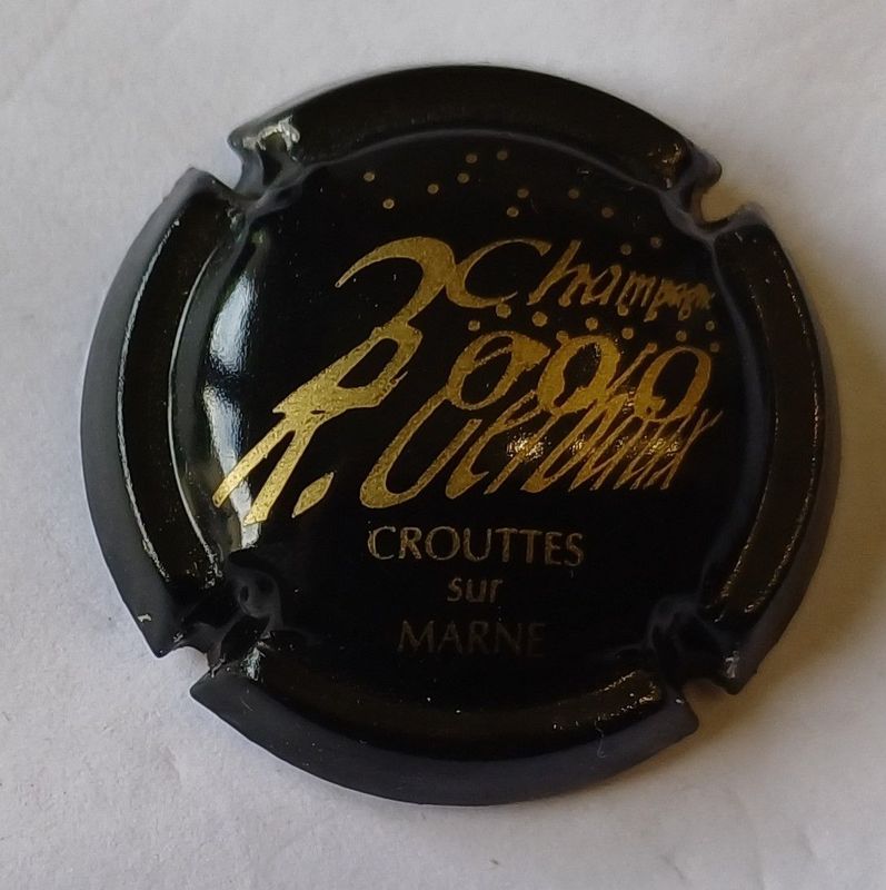 BELLE CAPSULE CHAMPAGNE GERBAUX.R CUVEE AN 2000 RÉF N°8 NEWS
