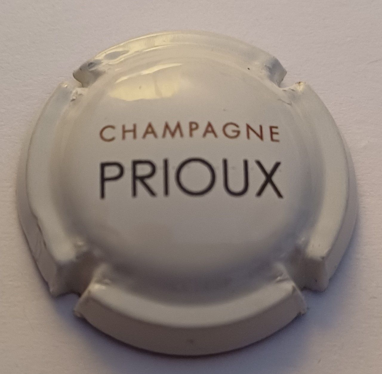 BELLE CAPSULE CHAMPAGNE PRIOUX ROGER REF N°16 NEWS