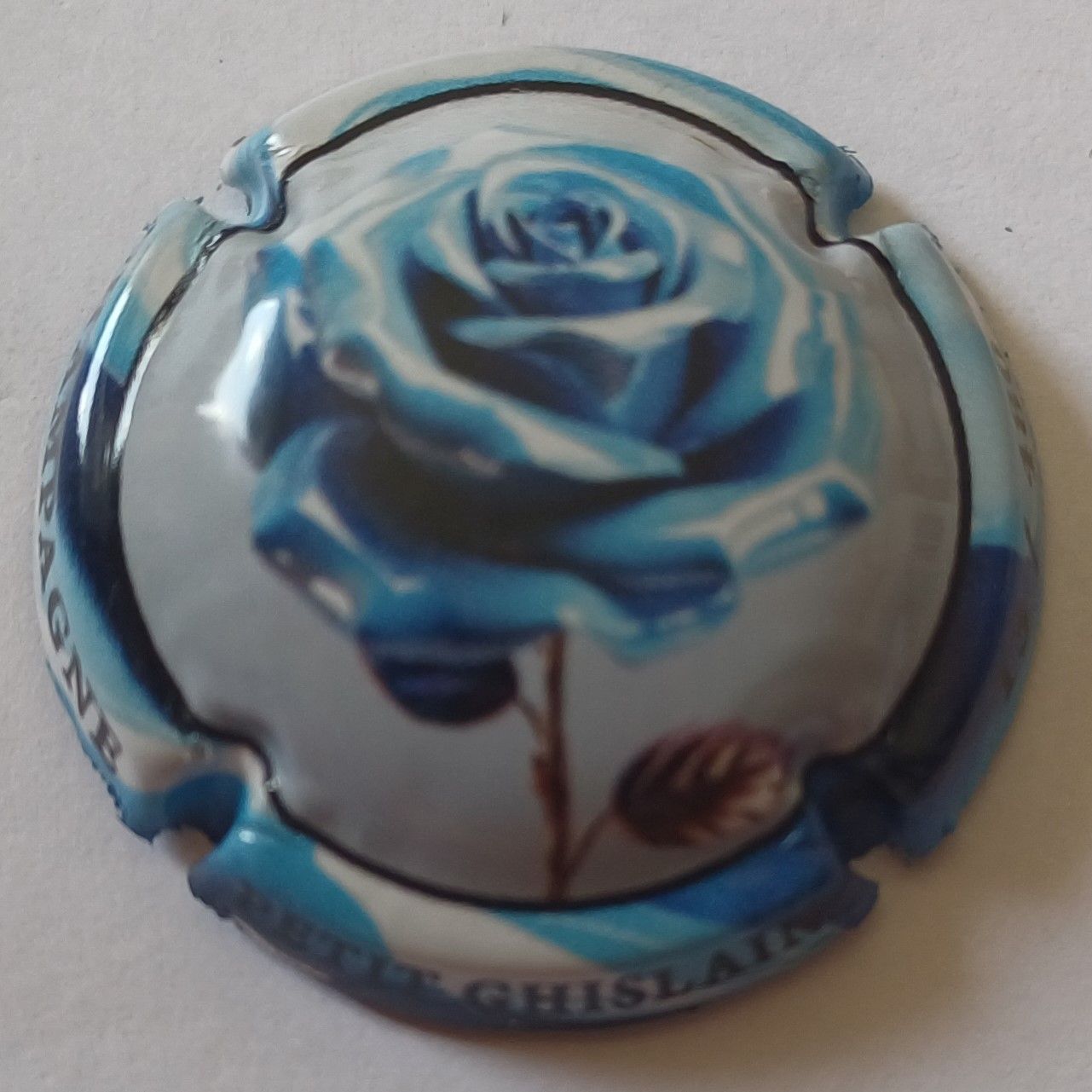 BELLE CAPSULE CHAMPAGNE PETIT GHISLAIN 2025 ROSE 480EX NEWS