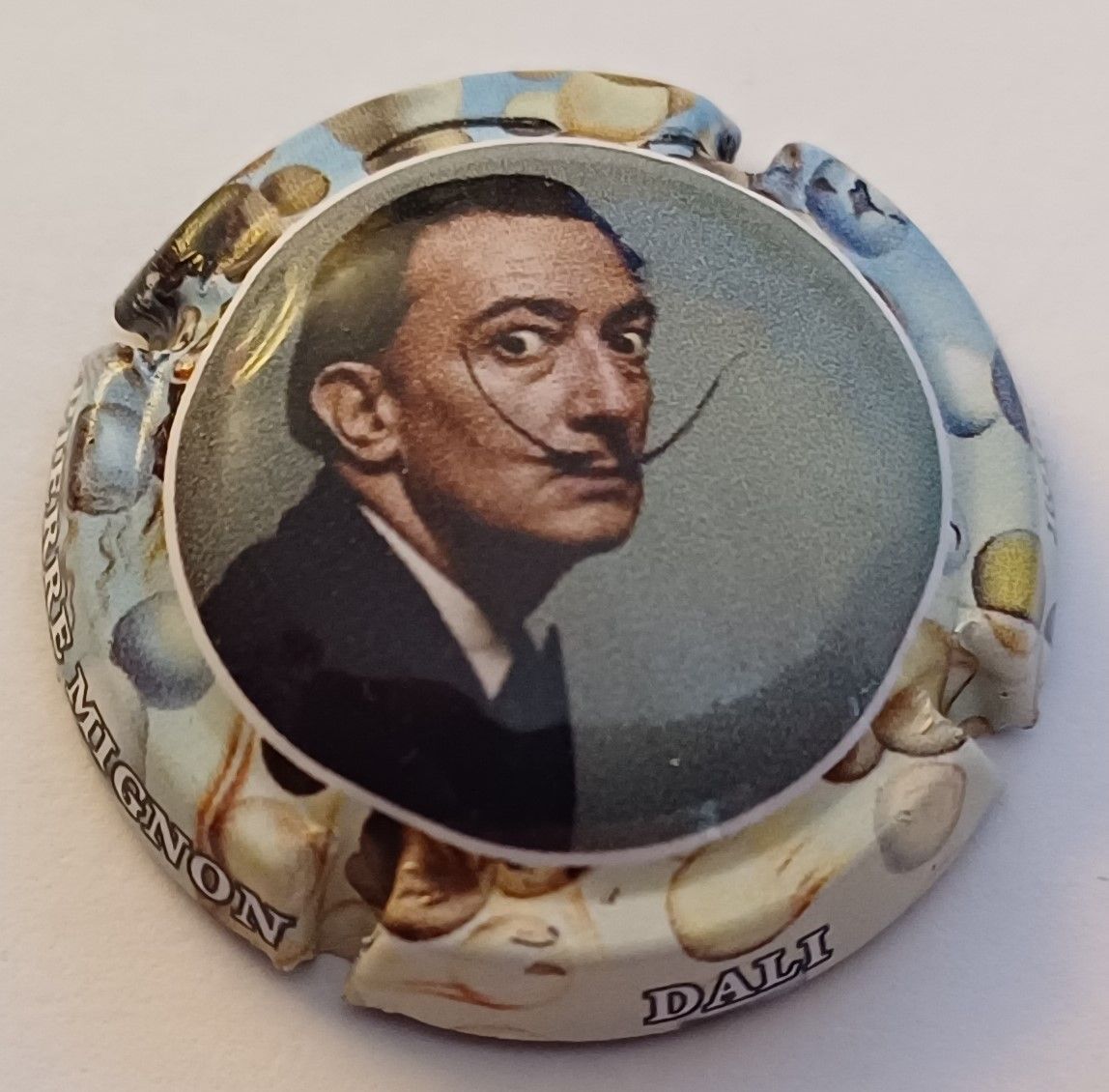 BELLE CAPSULE CHAMPAGNE PIERRE MIGNON DALI 1904/2024 REF N°306 NEWS