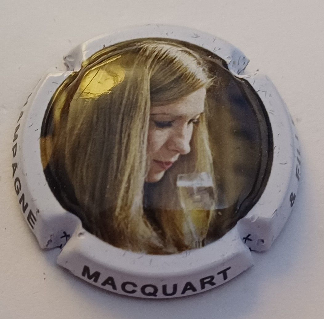 BELLE CAPSULE CHAMPAGNE MACQUART& FILLES ROSANE REF N°4c NEWS