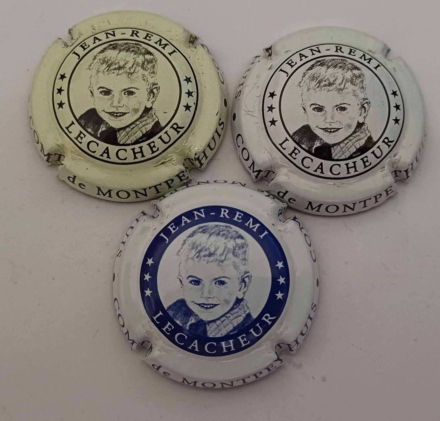 3 BELLES CAPSULES CHAMPAGNE COMTE DE MONTPERTHUIS CUVEE JEAN REMI REF N° 9c/9d/9e NEWS