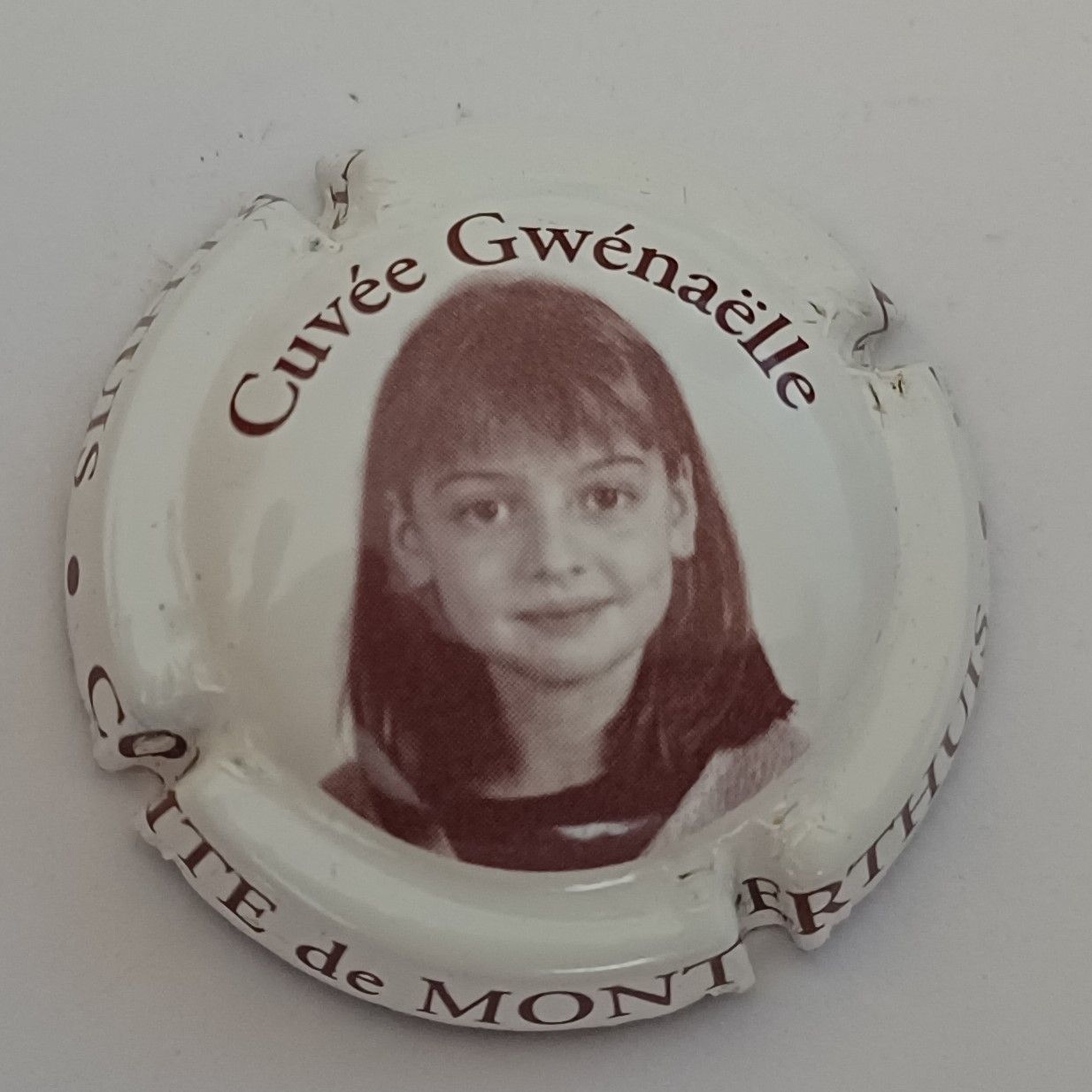 BELLE CAPSULE CHAMPAGNE COMTE DE MONTPERTHUIS CUVEE GWENDOLINE REF N° 8 NEWS