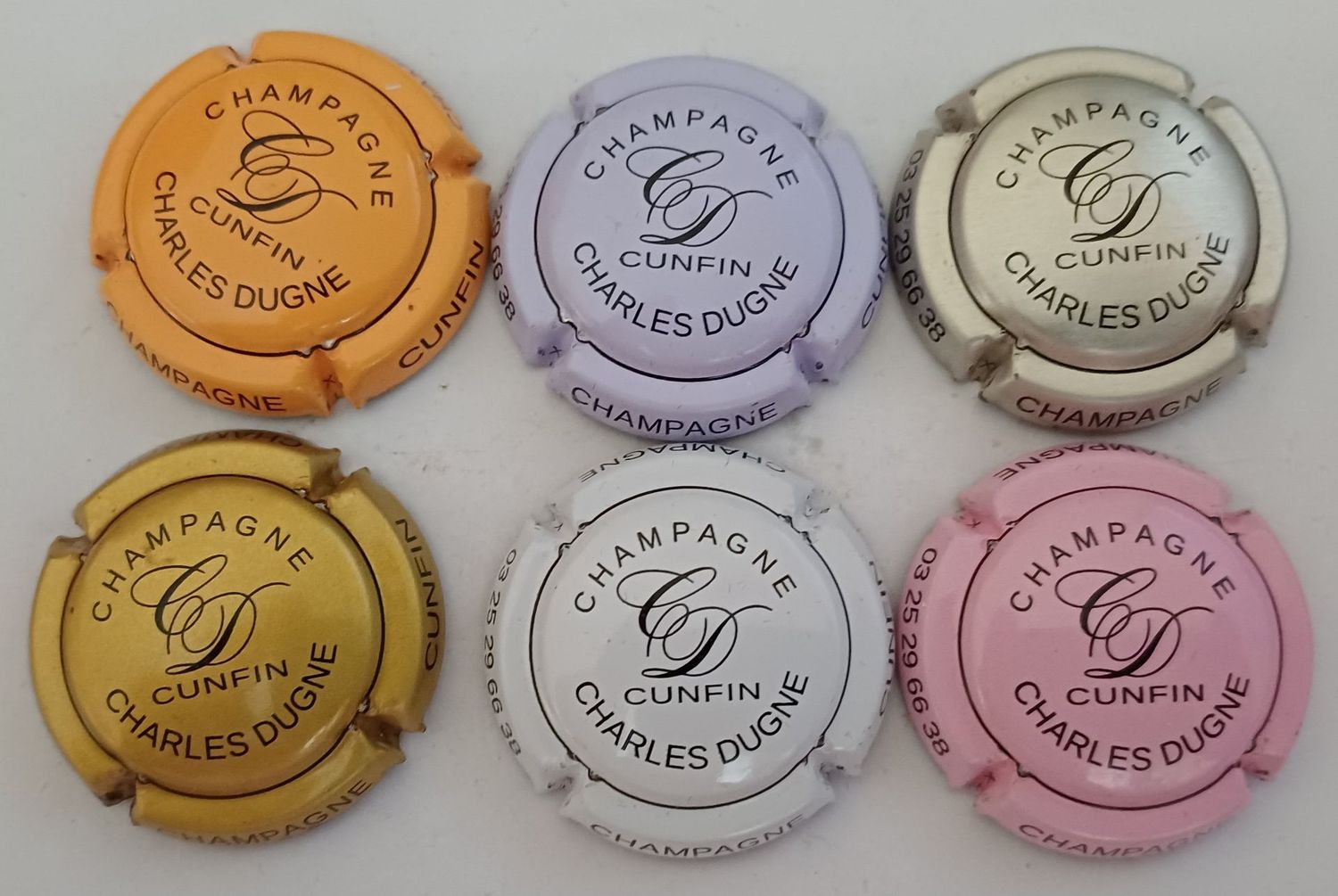 6 BELLES CAPSULES CHAMPAGNE CHARLES DUGNE REF N°14 et 14e NEWS