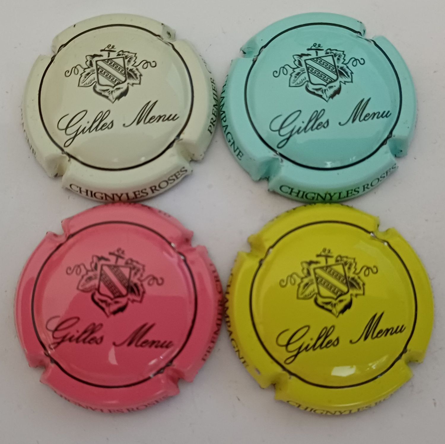 4 BELLES CAPSULES CHAMPAGNE GILLES MENU REF N° 76 a 79 NEWS