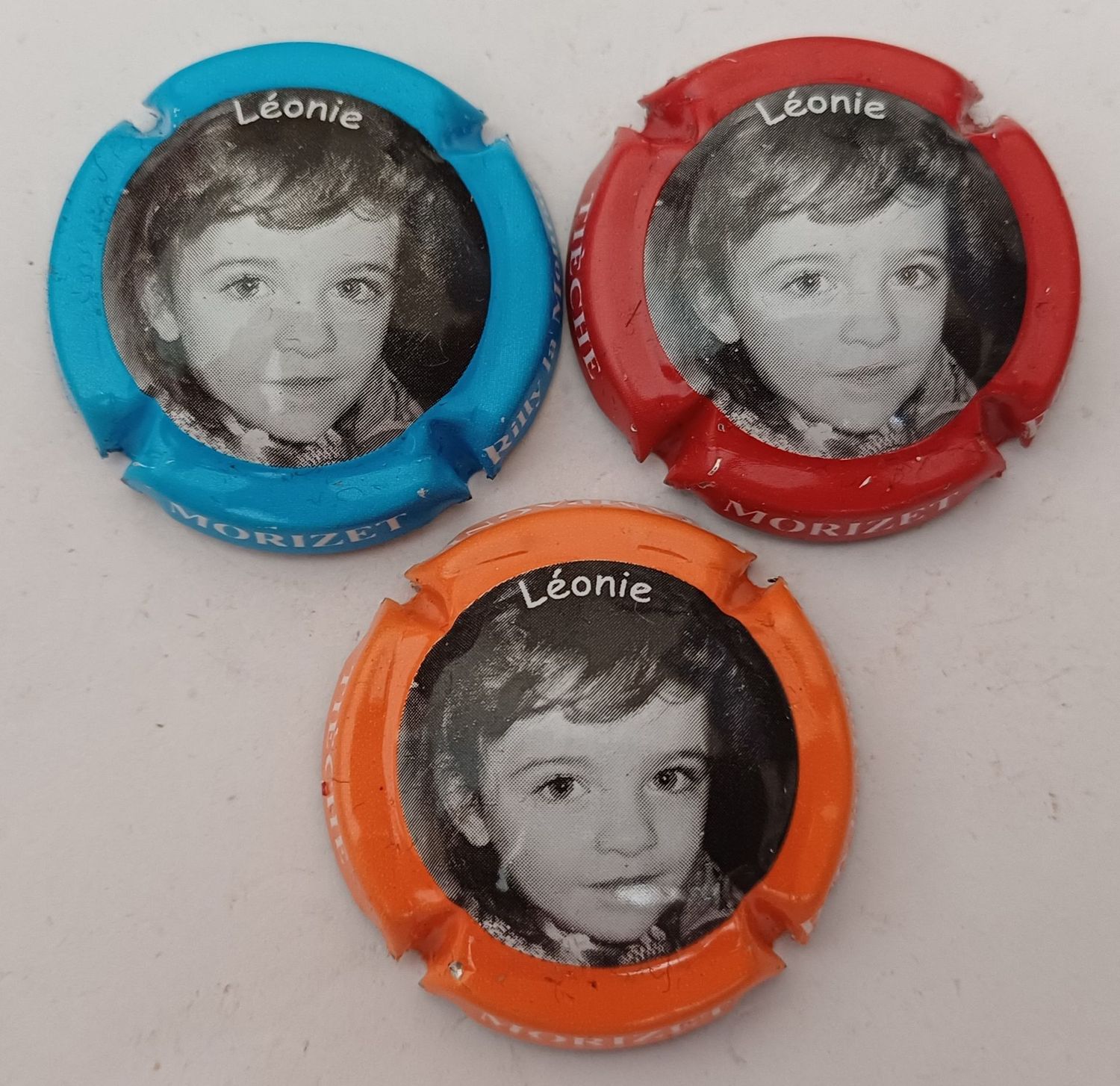 3 BELLES CAPSULES CHAMPAGNE TIECHE MORIZET CUVÉE LÉONIE REF N° 20 /20d/ 20e NEWS