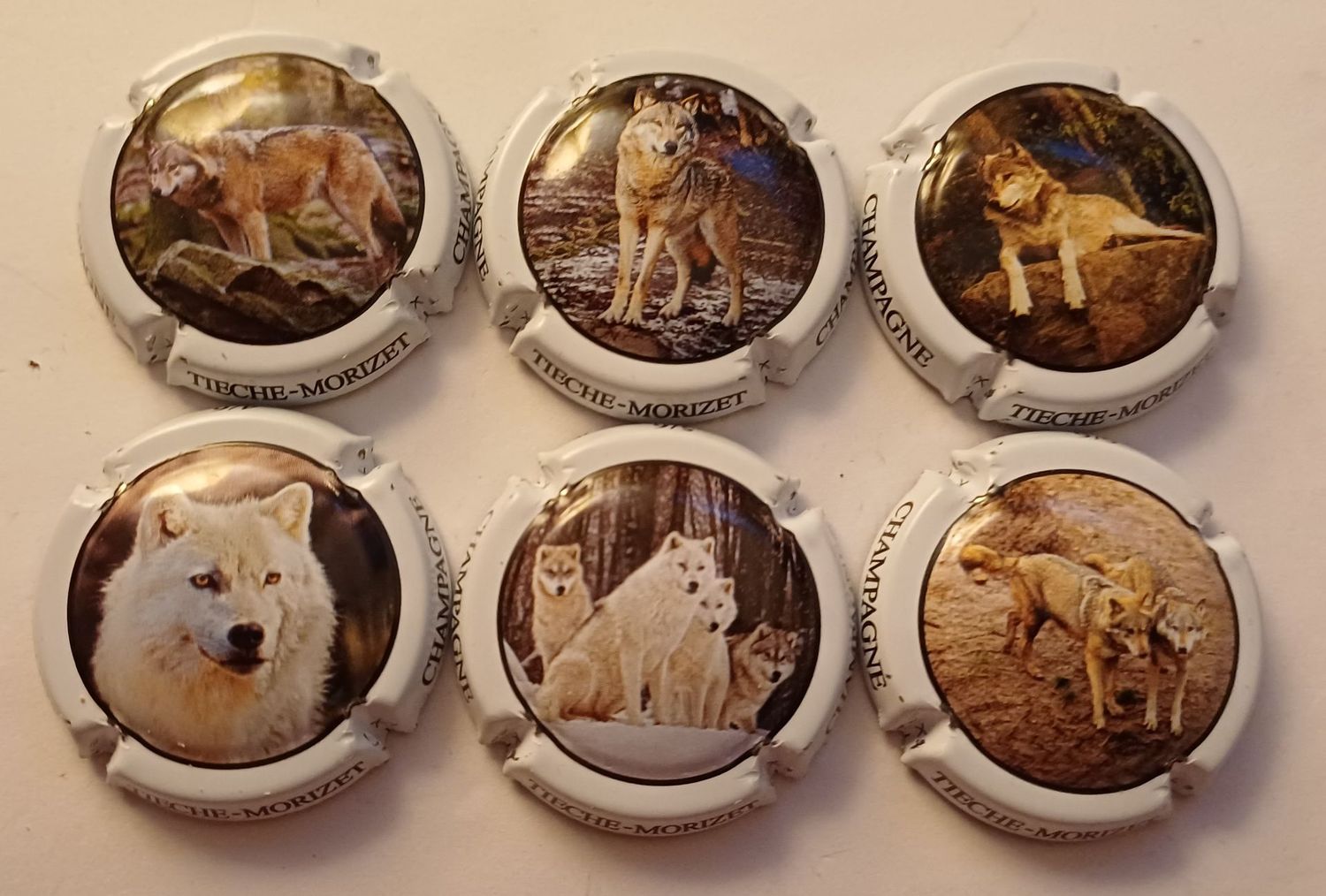 6 BELLES CAPSULES CHAMPAGNE TIECHE MORIZET LES LOUPS REF N° 13 a 13e NEWS