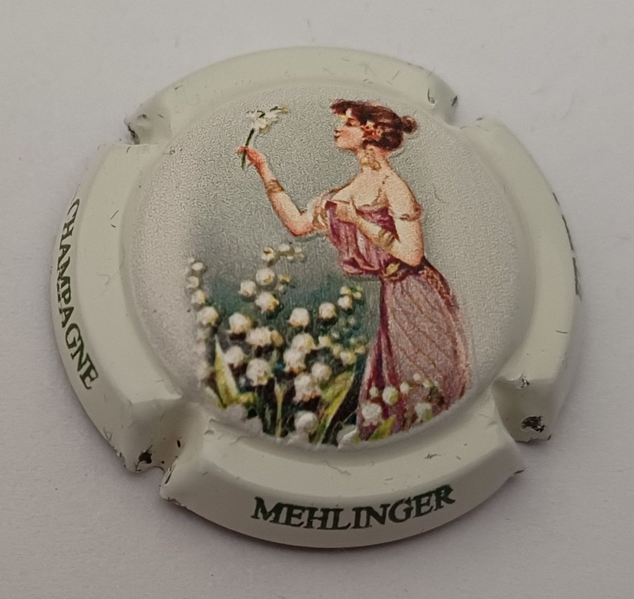 BELLE CAPSULE CHAMPAGNE MEHLINGER ET FILS 1er MAI 2021 600EX RELIEF REF N°15 NEWS