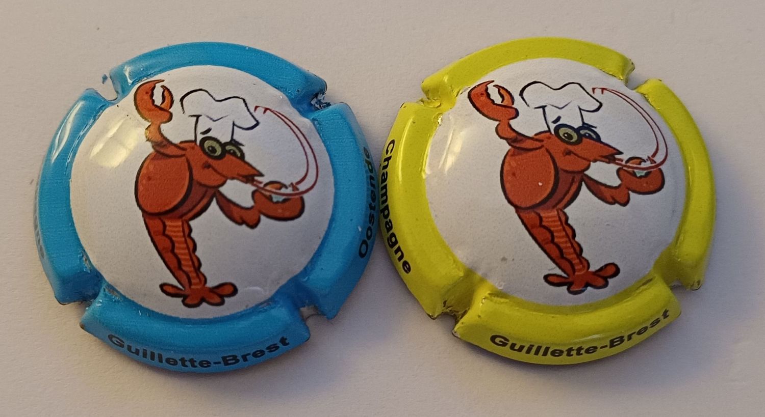 2 BELLES CAPSULES CHAMPAGNE GUILLETTE BREST REF N°136 et 136a APERO FISH NEWS