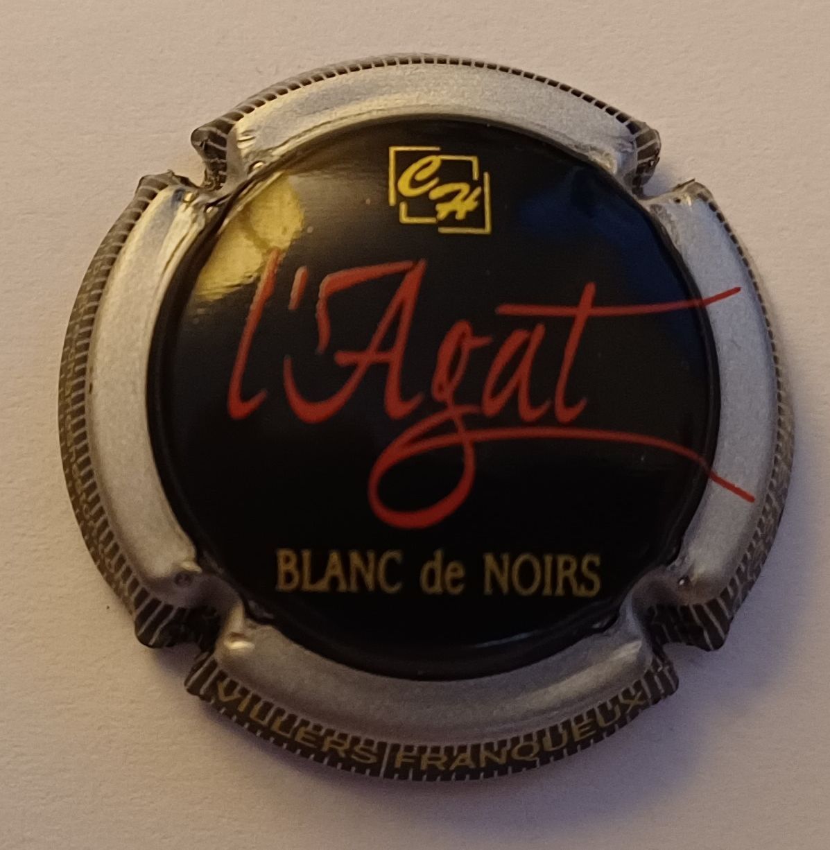 BELLE CAPSULE CHAMPAGNE SIX COTEAUX CHARLES HESTON AGAT REF N° 65 NEWS