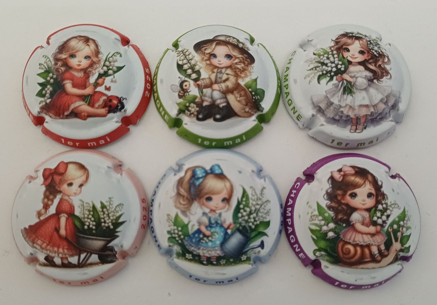 6 BELLES CAPSULES CHAMAPGNE GENERIQUE 1ER MAI 2025 REF N°1481 a 1481e NEWS