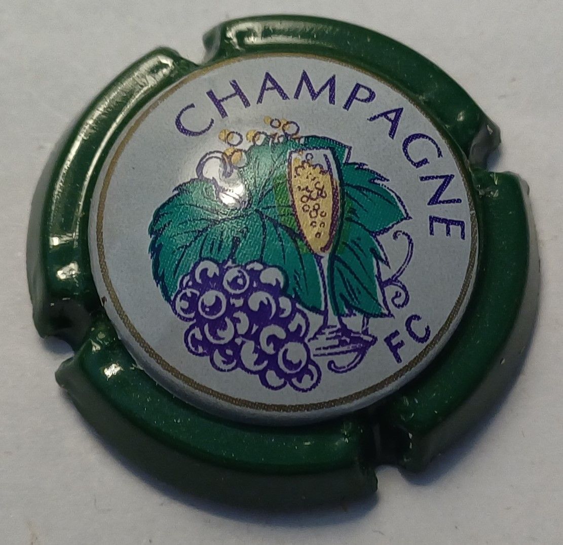 BELLE CAPSULE CHAMPAGNE GENERIQUE AVEC FC REF N°600 NEWS