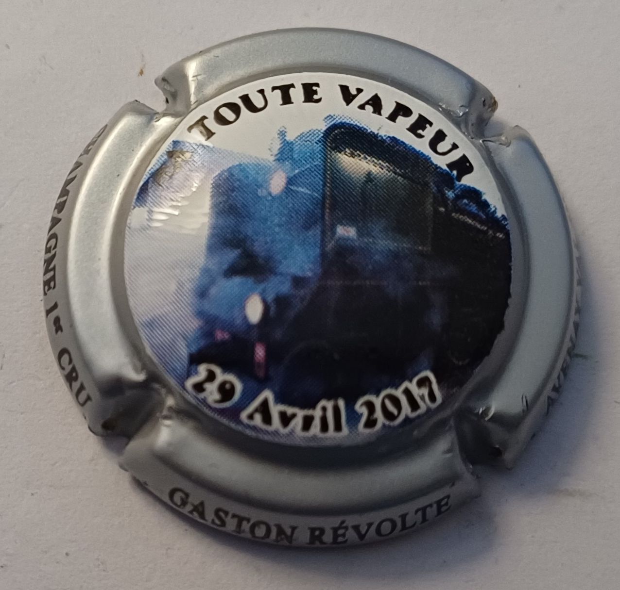 BELLE CAPSULE CHAMPAGNE REVOLTE GASTON A TOUTE VAPEUR REF N°20b NEWS