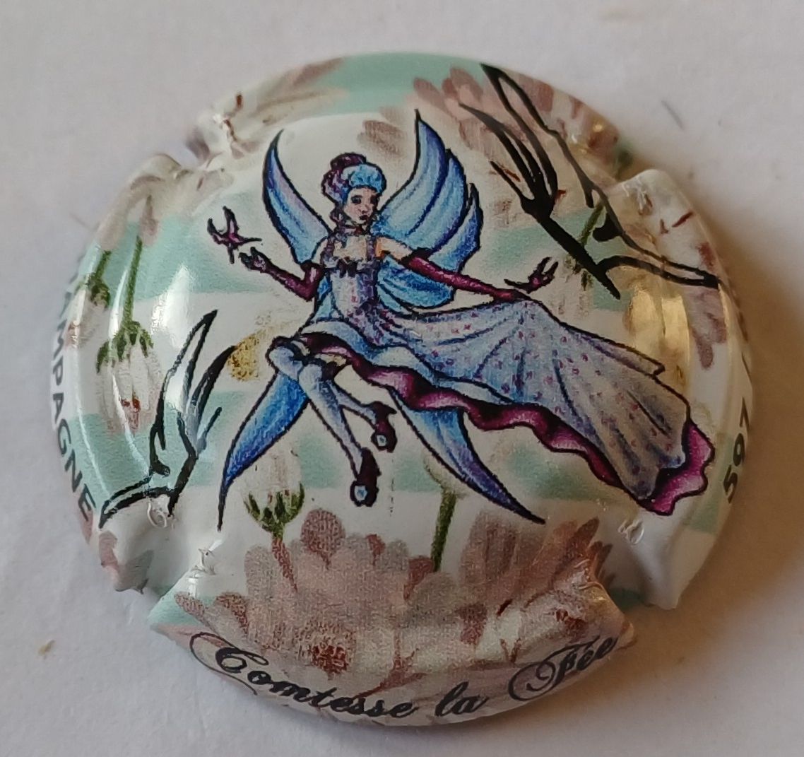 BELLE CAPSULE CHAMPAGNE COMTESSE LA FEE 600EX REF N°150f NEWS