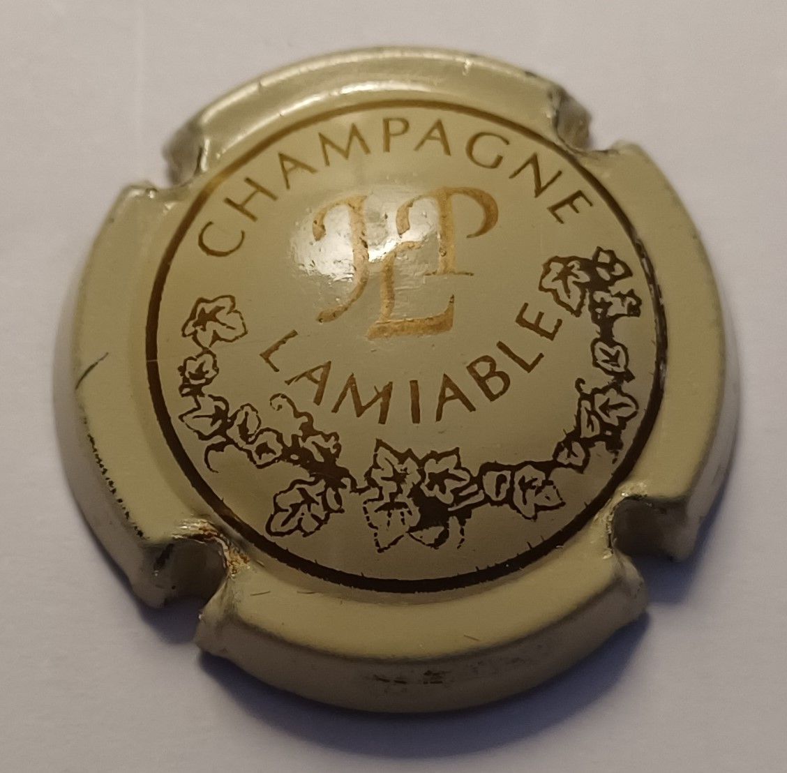 BELLE CAPSULE CHAMPAGNE LAMIABLE RÉF N°6 NEWS