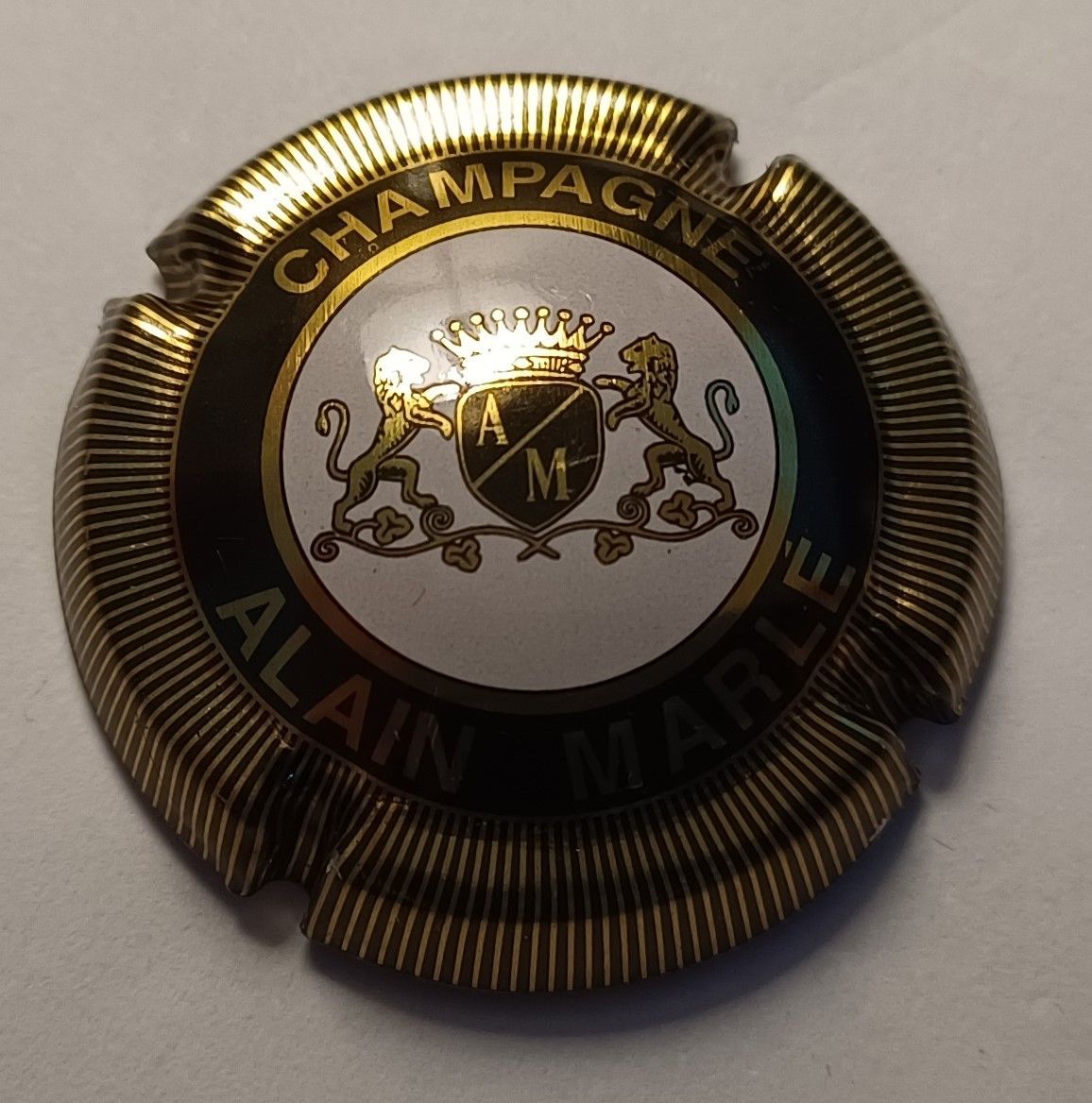 BELLE CAPSULE CHAMPAGNE ALAIN MARLE RÉF N°1 NEWS