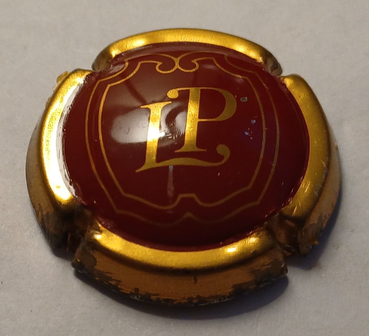 BELLE CAPSULE CHAMPAGNE LAURENT PERRIER REF N°38 NEWS