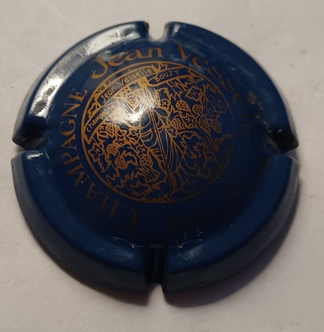 BELLE CAPSULE CHAMPAGNE VESSELLE JEAN RÉF N°6 NEWS