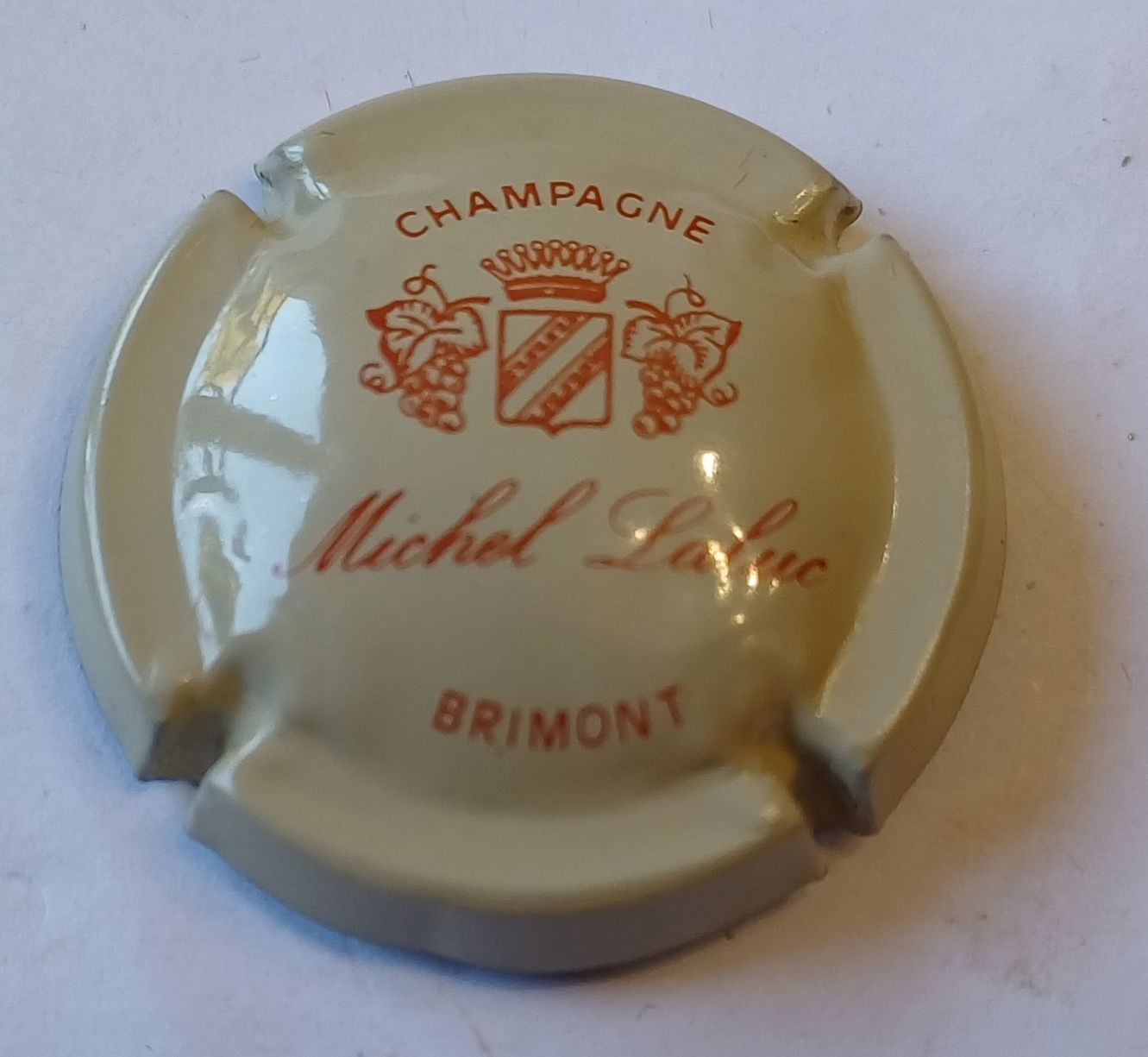 BELLE CAPSULE CHAMPAGNE LALUC MICHEL RÉF N°1 NEWS