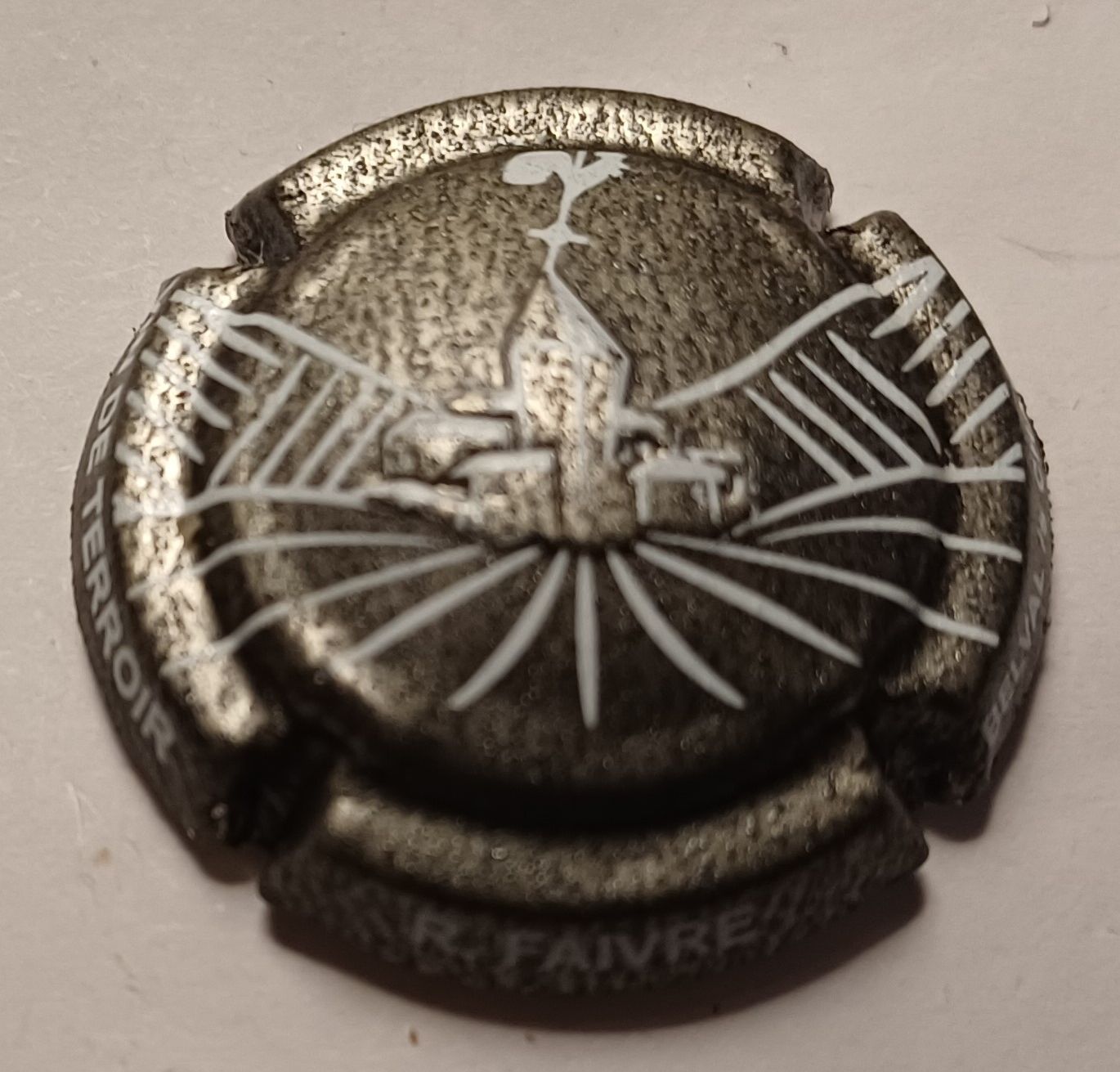 BELLE CAPSULE CHAMPAGNE FAIVRE ROBERT ESTAMPES RÉF N° 5 NEWS