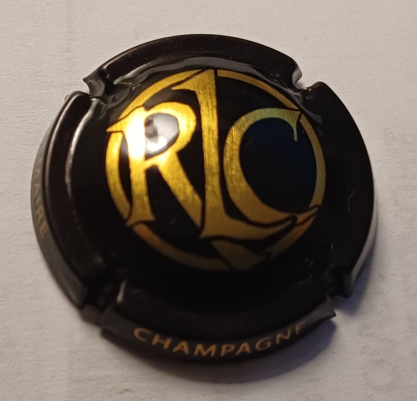 BELLE CAPSULE CHAMPAGNE LEMAIRE ROGER CONSTANT RÉF N°29c NEWS