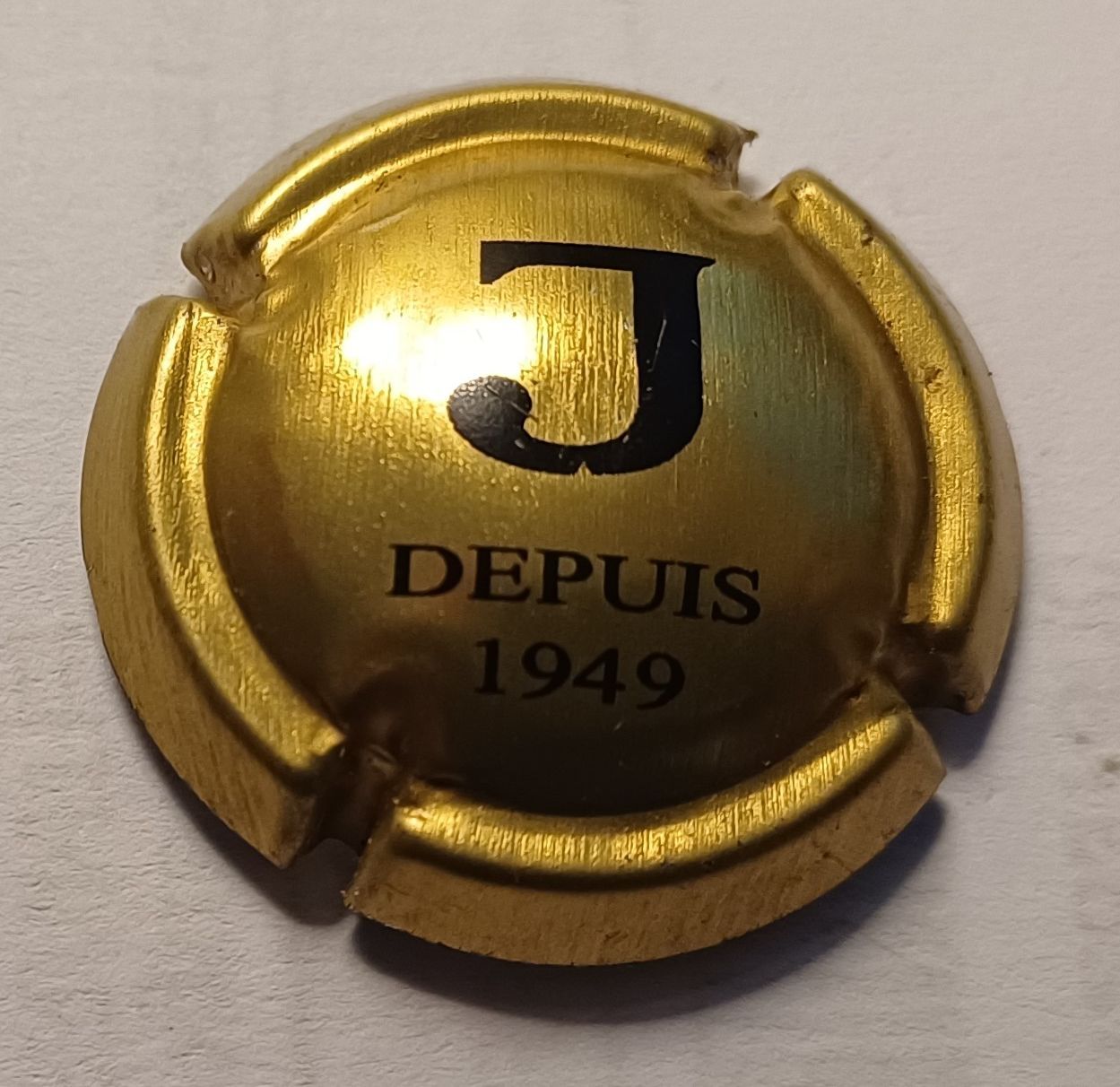 BELLE CAPSULE CHAMPAGNE JEEPER QUART RÉF N°19c NEWS