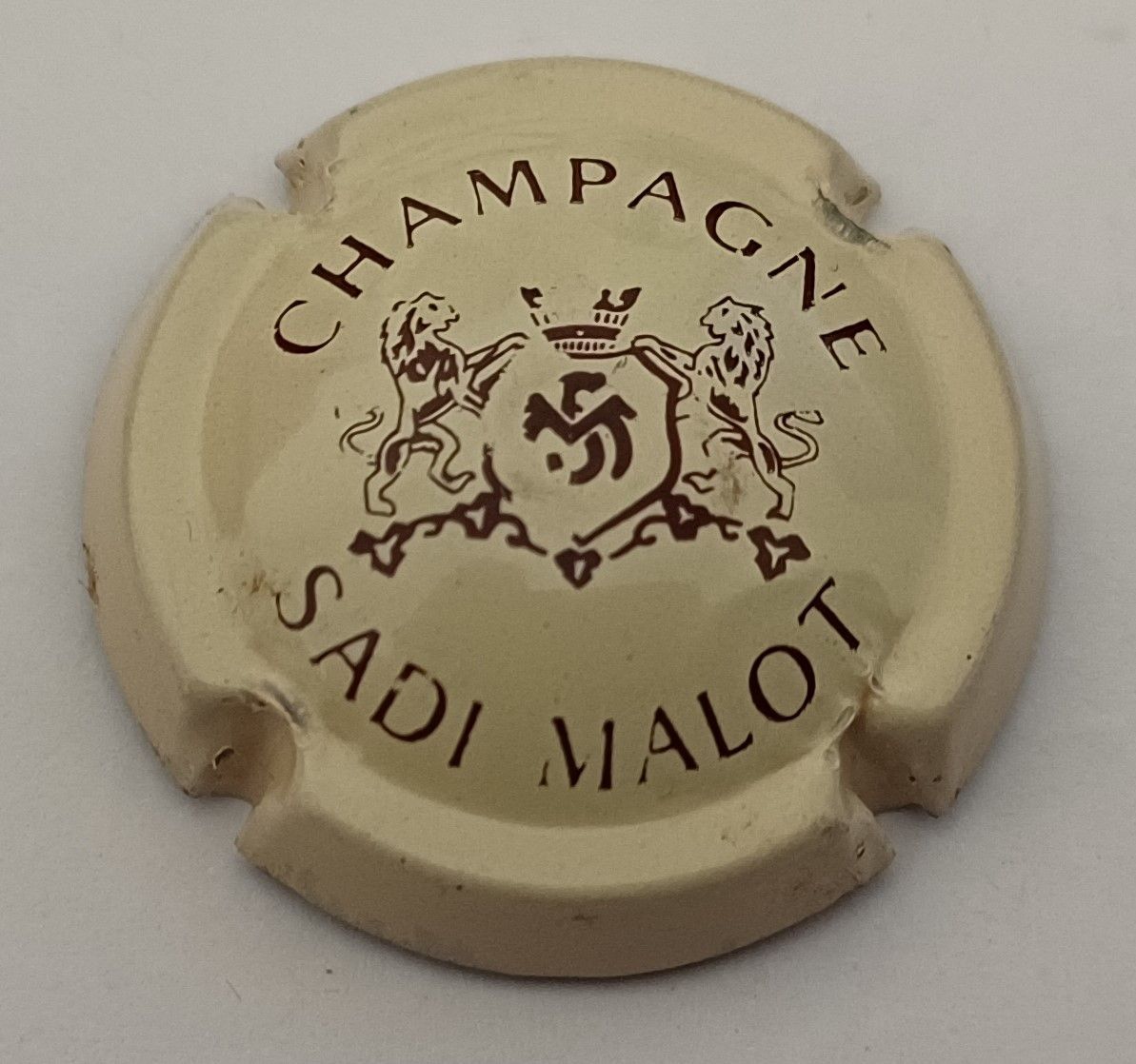 BELLE CAPSULE CHAMPAGNE SADI MALOT CREME ET MARRON RÉF N°3 NEWS
