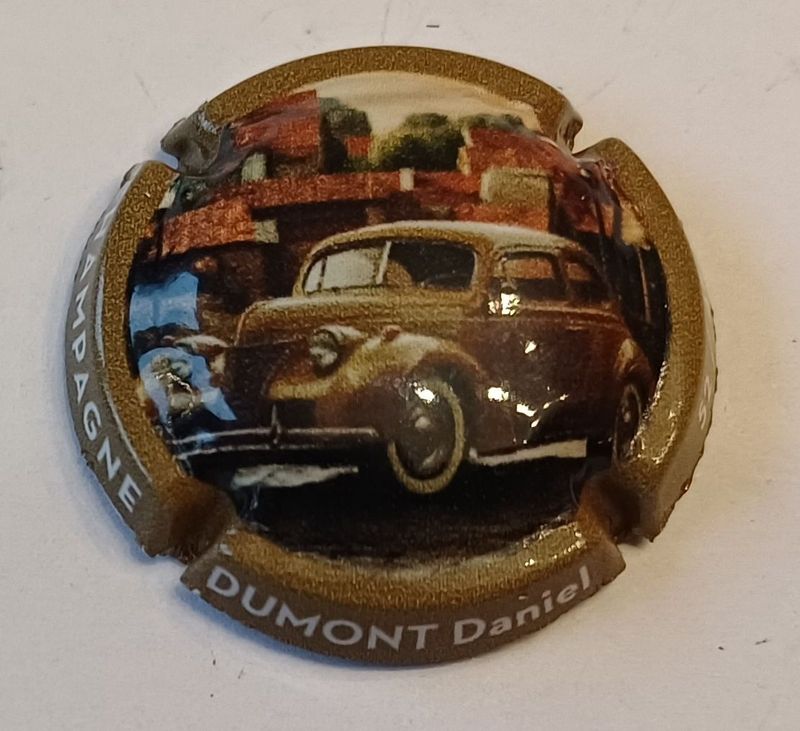BELLE CAPSULE CHAMPAGNE DUMONT DANIEL VOITURE 480EX 2025 NEWS