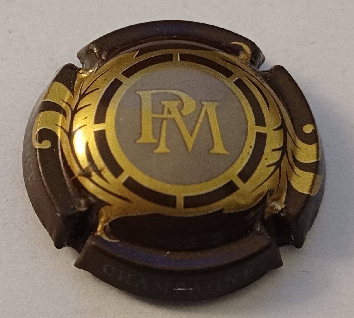 BELLE CAPSULE CHAMPAGNE PIERRE MIGNON  REF N°136b NEWS